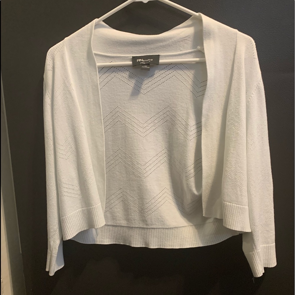 Ronni Nicole White Shrug Cardigan-Medium 8-10